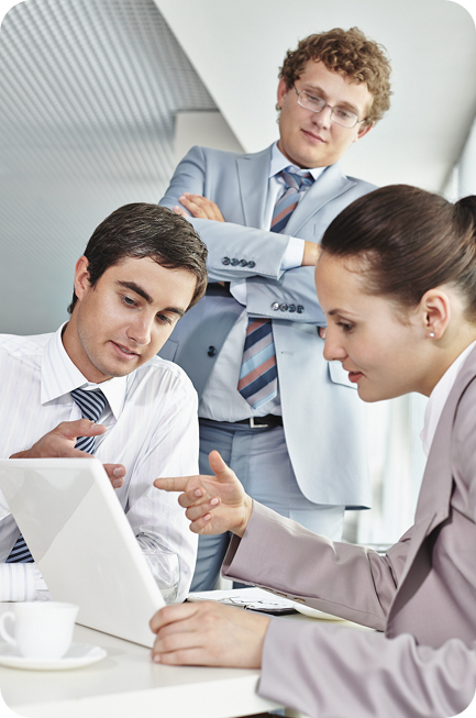 Команда BESTTAX за работой